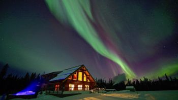 Northern Light Resort , Yukon, Aurora